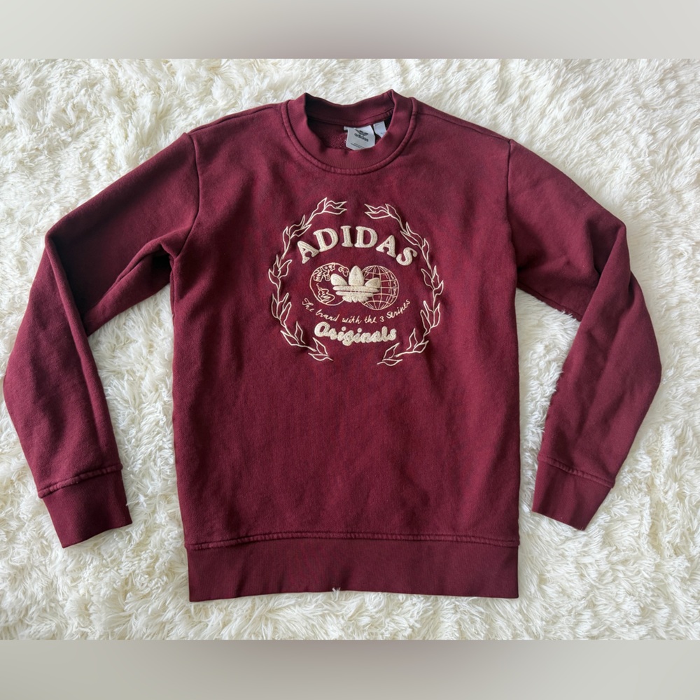 ADIDAS GRAPHICS ARCHIVE CREW SWEATSHIRT
